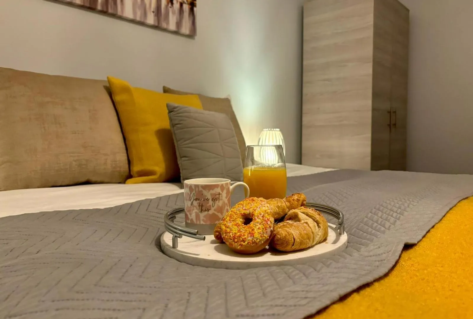 Eskdale Townhouse- Spacious & Beautiful 4Br In Crawley Three Bridges Сasa de vacaciones